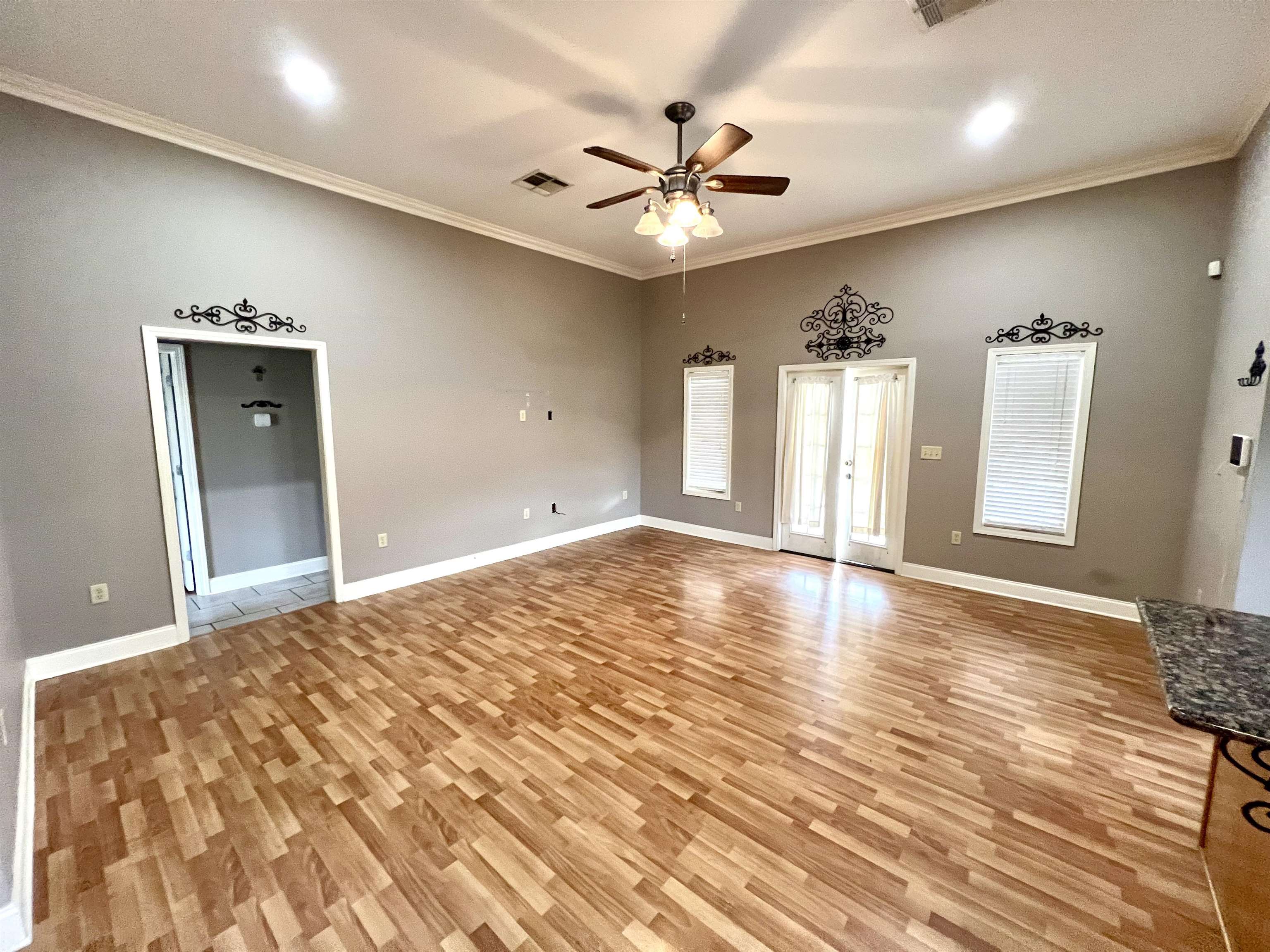 430 T Leigh Drive, Houma, Louisiana image 3