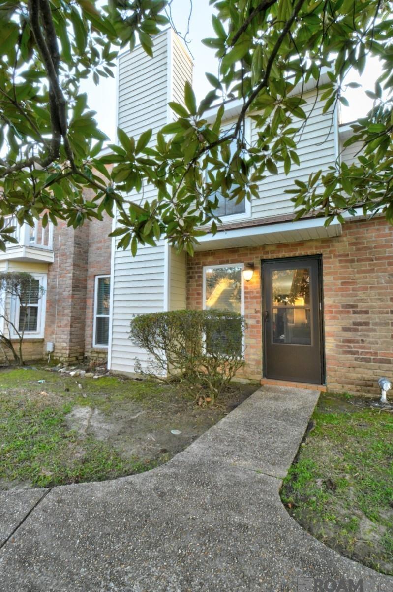 9721 Siegen Ln, Baton Rouge, Louisiana image 1