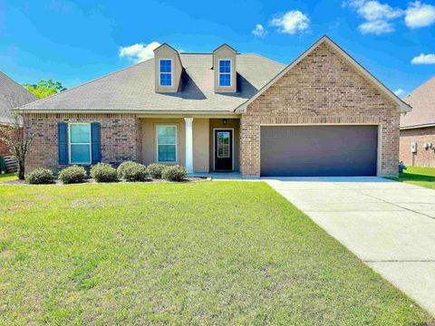 Homes For Sale - 23319 Mango Dr<br/> Denham Springs, LA 70726