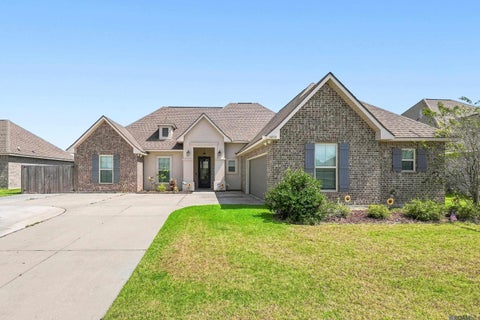 Homes For Sale - 4832 Longwood Dr<br/> West Baton Rouge County, Addis, LA 70710
