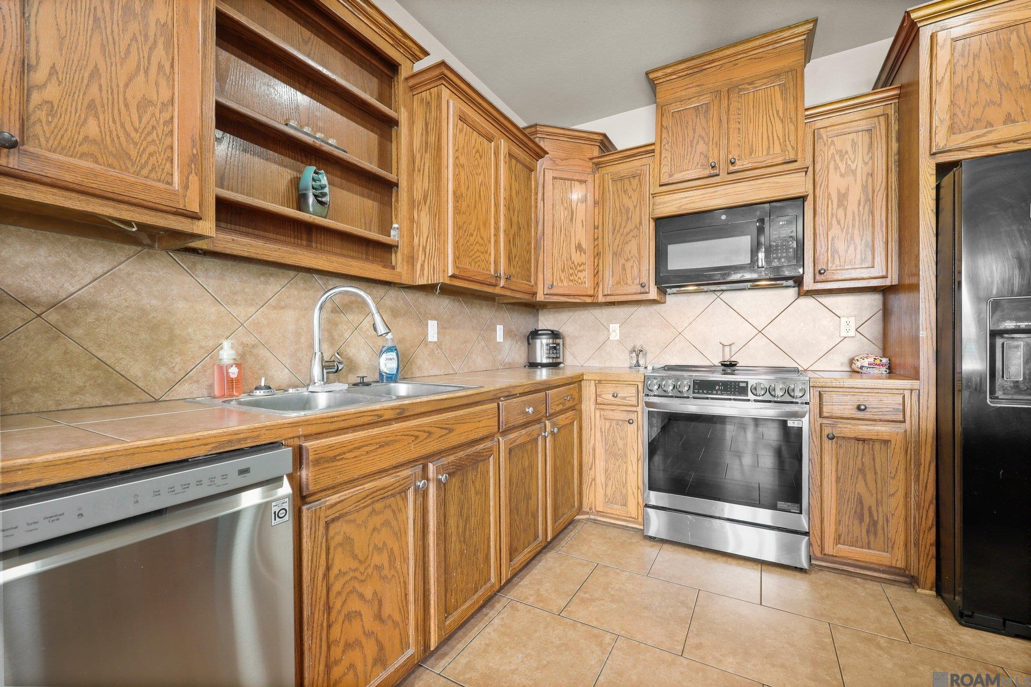 15181 Amanda Dr, Gonzales, Louisiana image 12