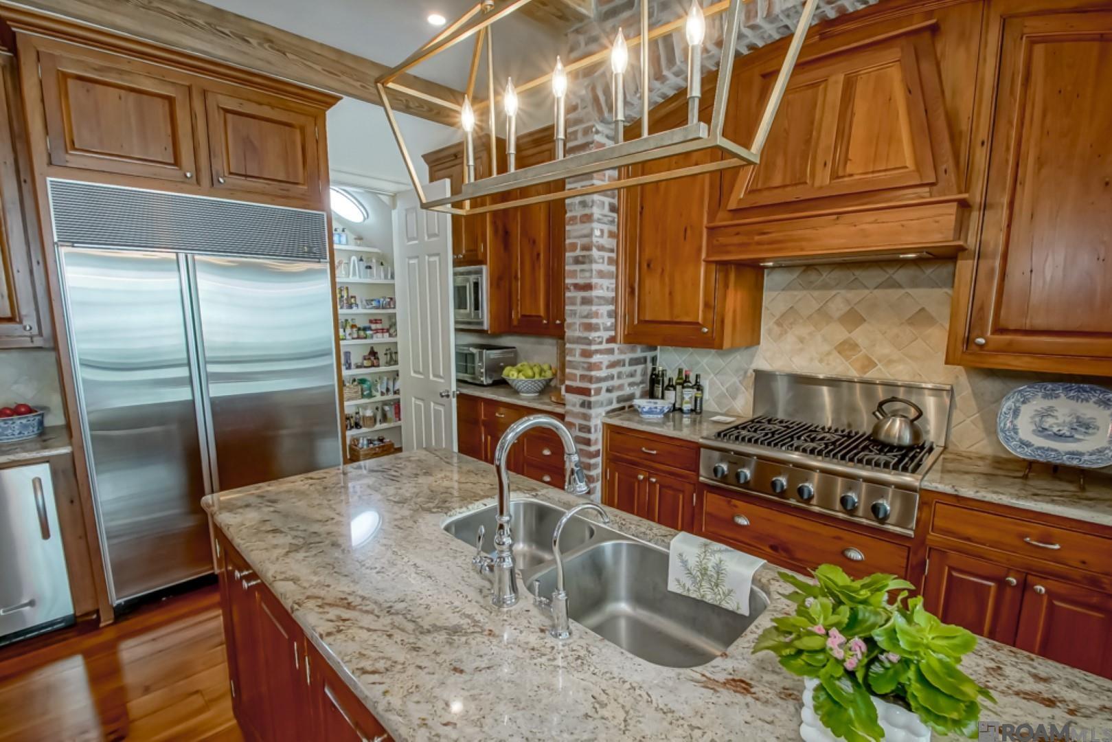 1834 Old Carriage Ln, Baton Rouge, Louisiana image 6