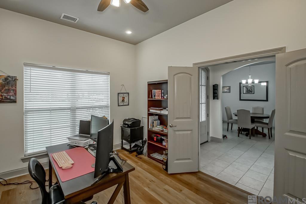 8614 Sandpiper Street, Denham Springs, Louisiana image 5