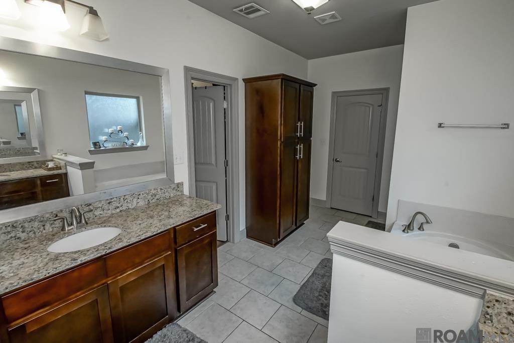 8614 Sandpiper Street, Denham Springs, Louisiana image 20