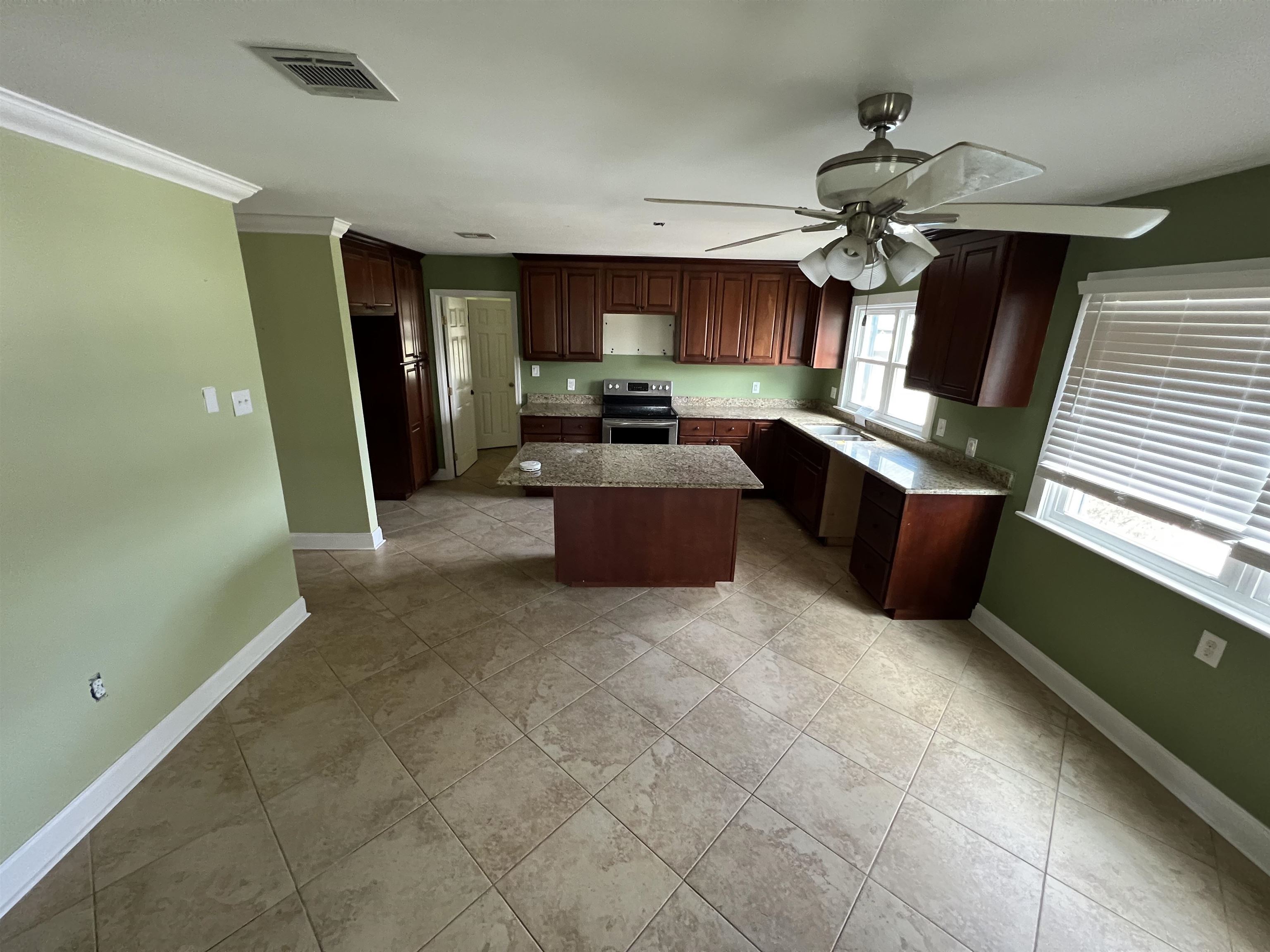 106 Sandalwood Dr, Gray, Louisiana image 11