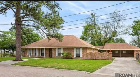 Homes For Sale - 24305 Engolio St<br/> Iberville County, Plaquemine, LA 70764