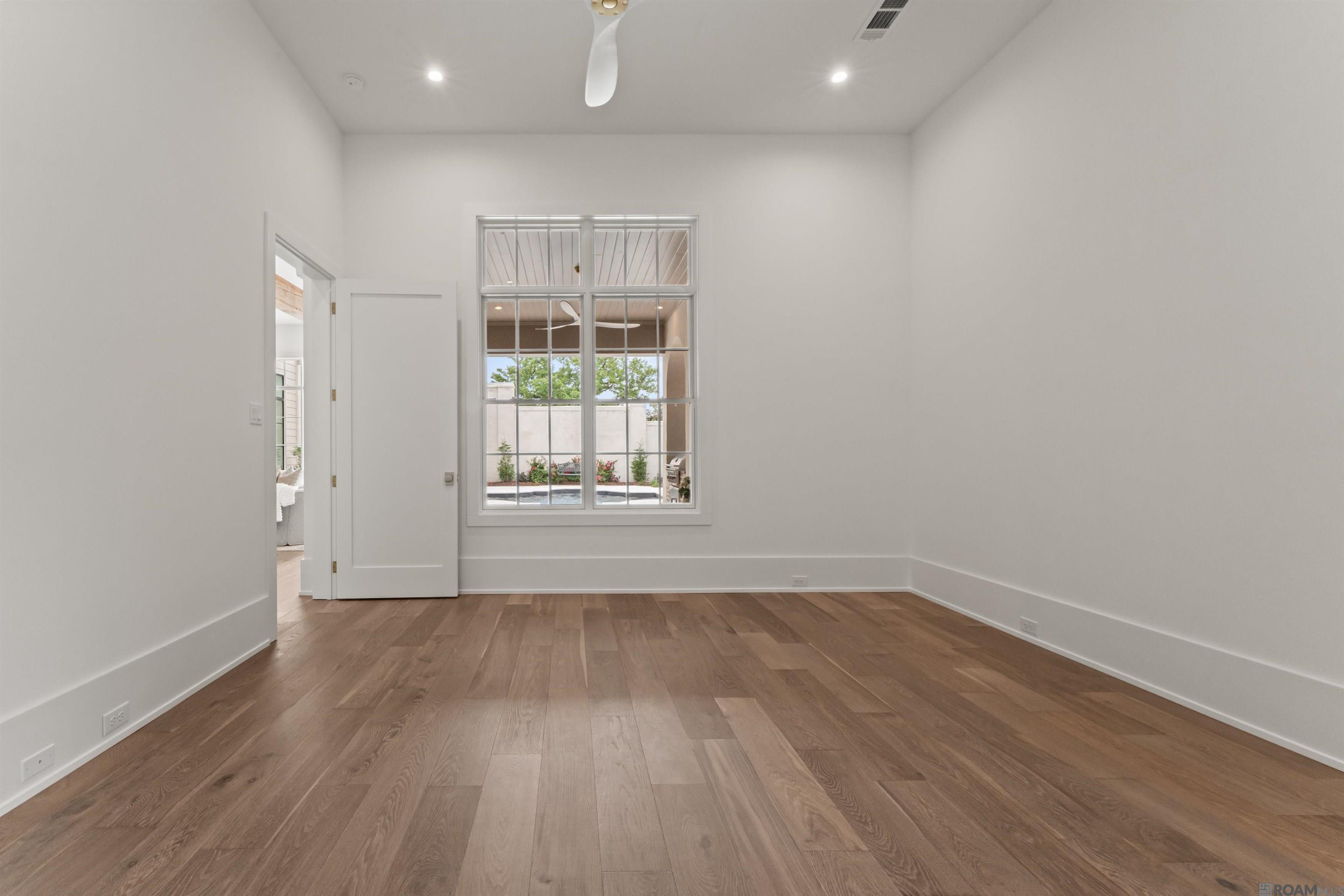 Baton Rouge, Louisiana, 70806, United States, 4 Bedrooms Bedrooms, ,4 BathroomsBathrooms,Residential,Active,1970994