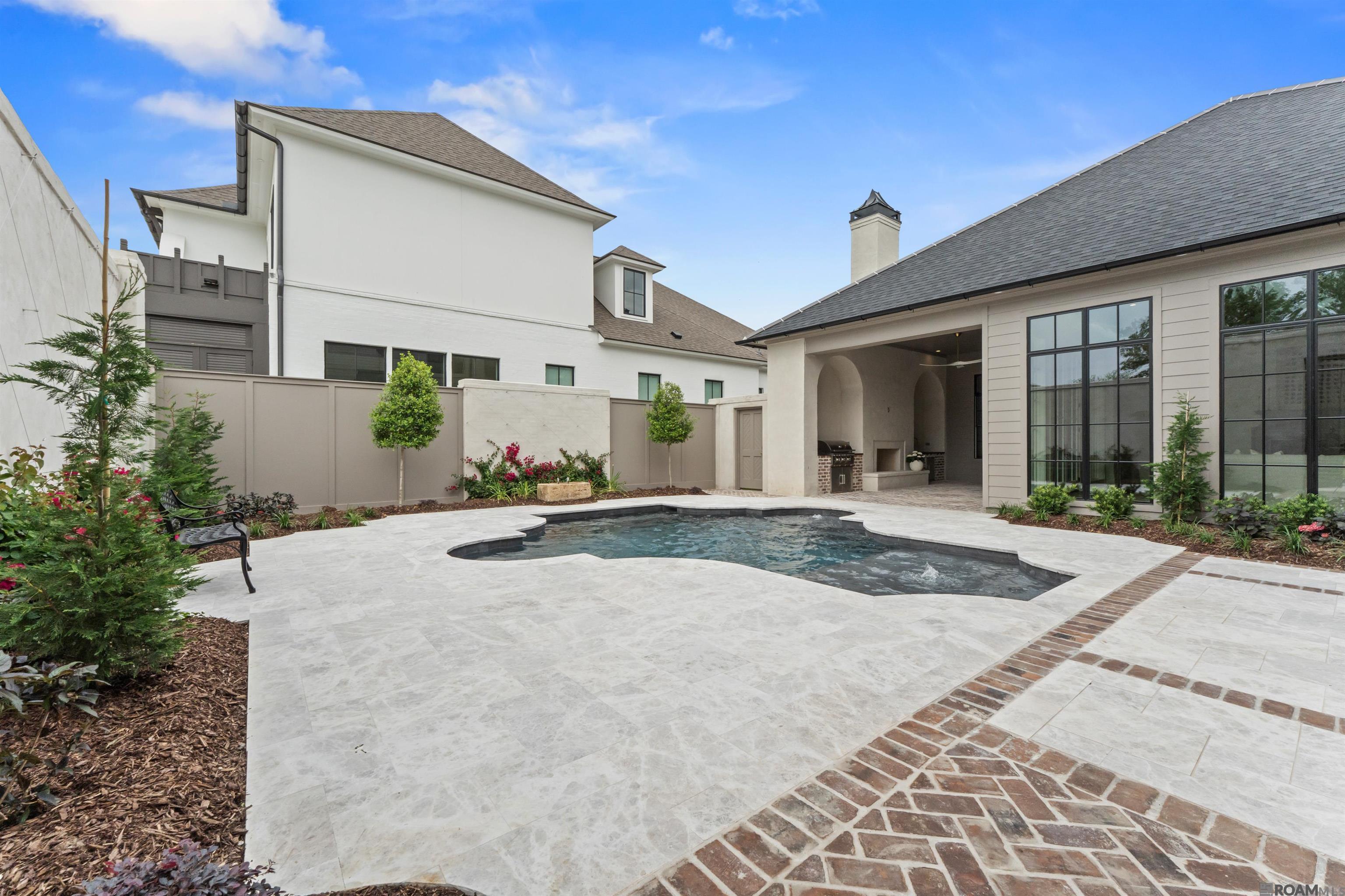 Baton Rouge, Louisiana, 70806, United States, 4 Bedrooms Bedrooms, ,4 BathroomsBathrooms,Residential,Active,1970994