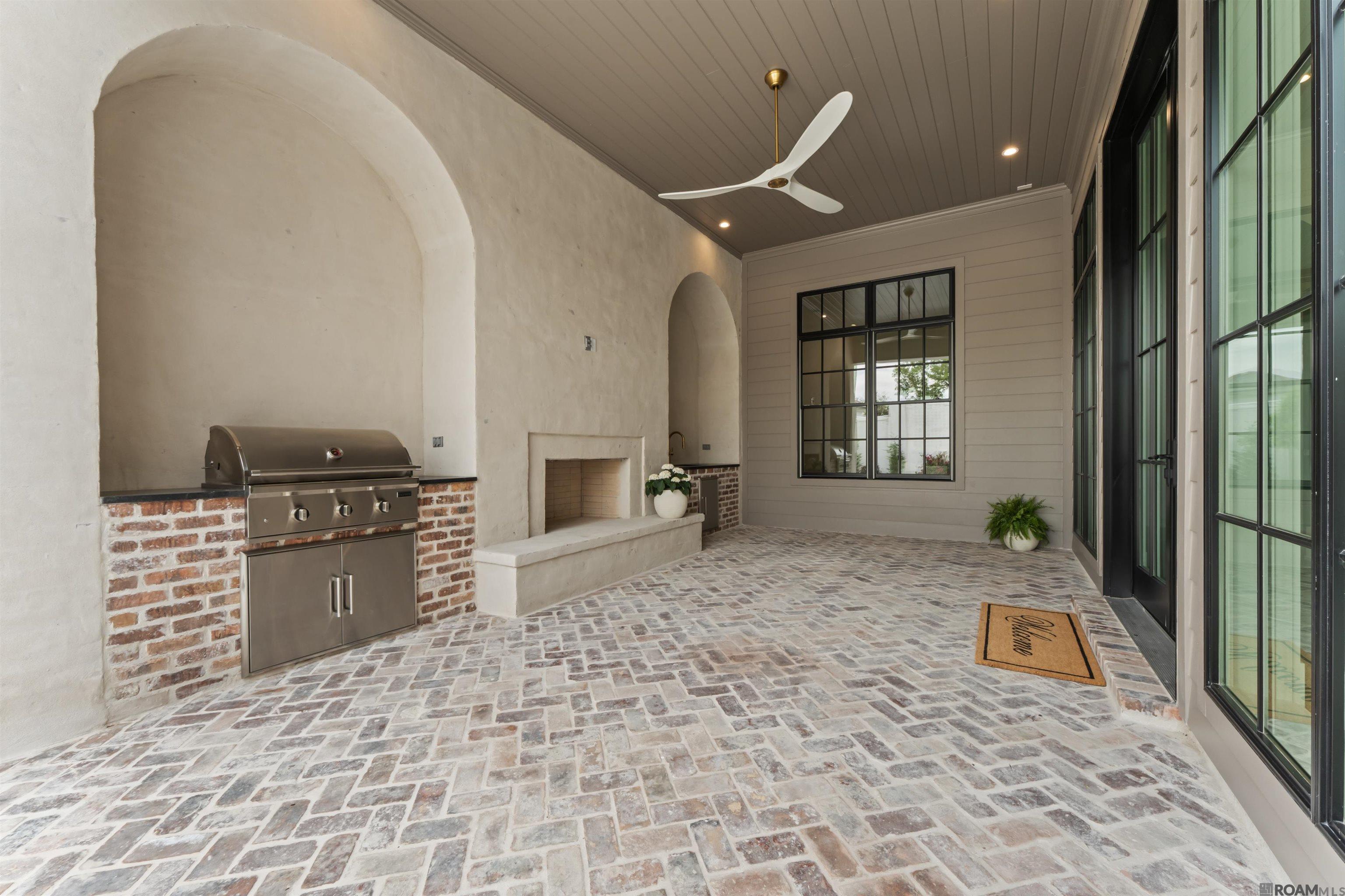 Baton Rouge, Louisiana, 70806, United States, 4 Bedrooms Bedrooms, ,4 BathroomsBathrooms,Residential,Active,1970994
