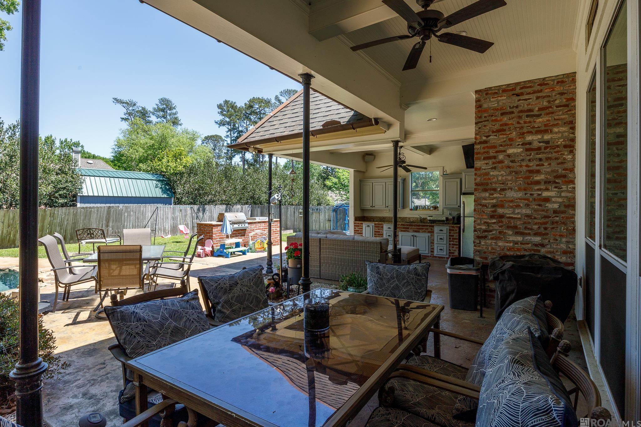 18615 Bellingrath Lakes Ave, Greenwell Springs, Louisiana image 24