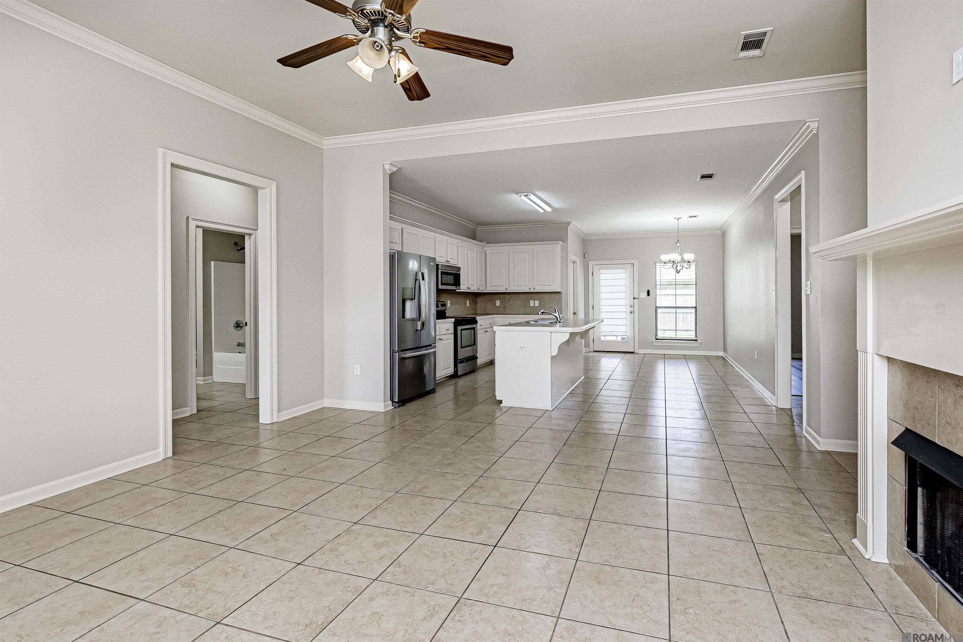 402 E Great Haven St, Gonzales, Louisiana image 6