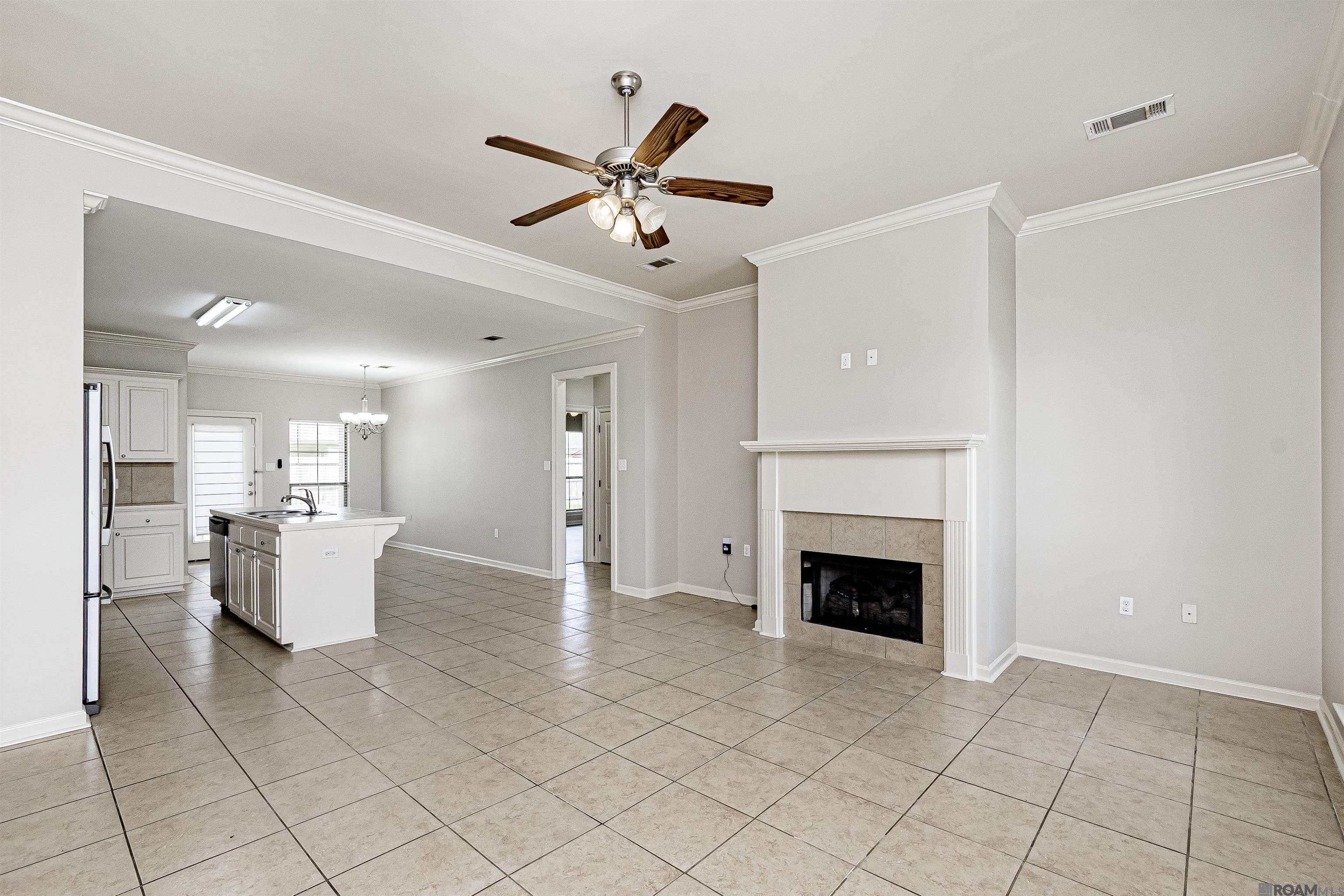 402 E Great Haven St, Gonzales, Louisiana image 4