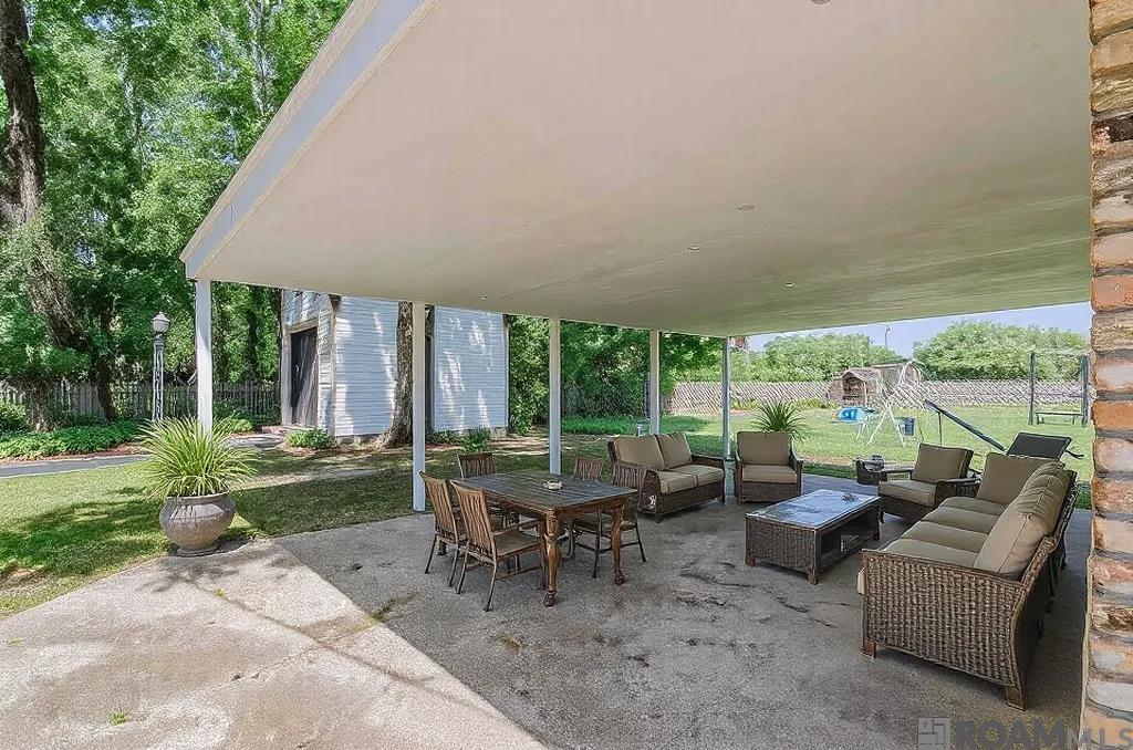 9031 Roundtree Dr, Baton Rouge, Louisiana image 26