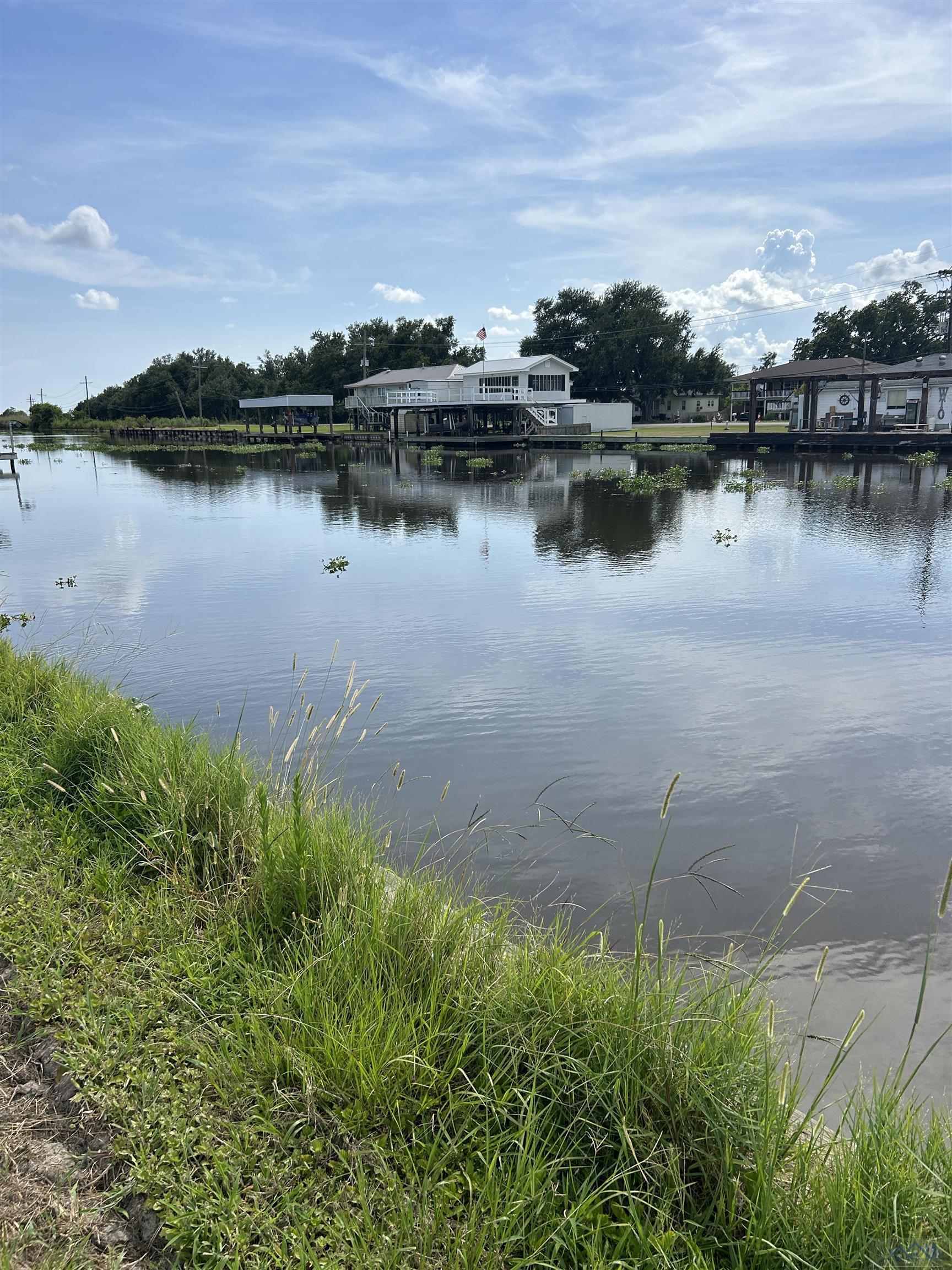 6188 Bayouside Dr, Chauvin, Louisiana image 3