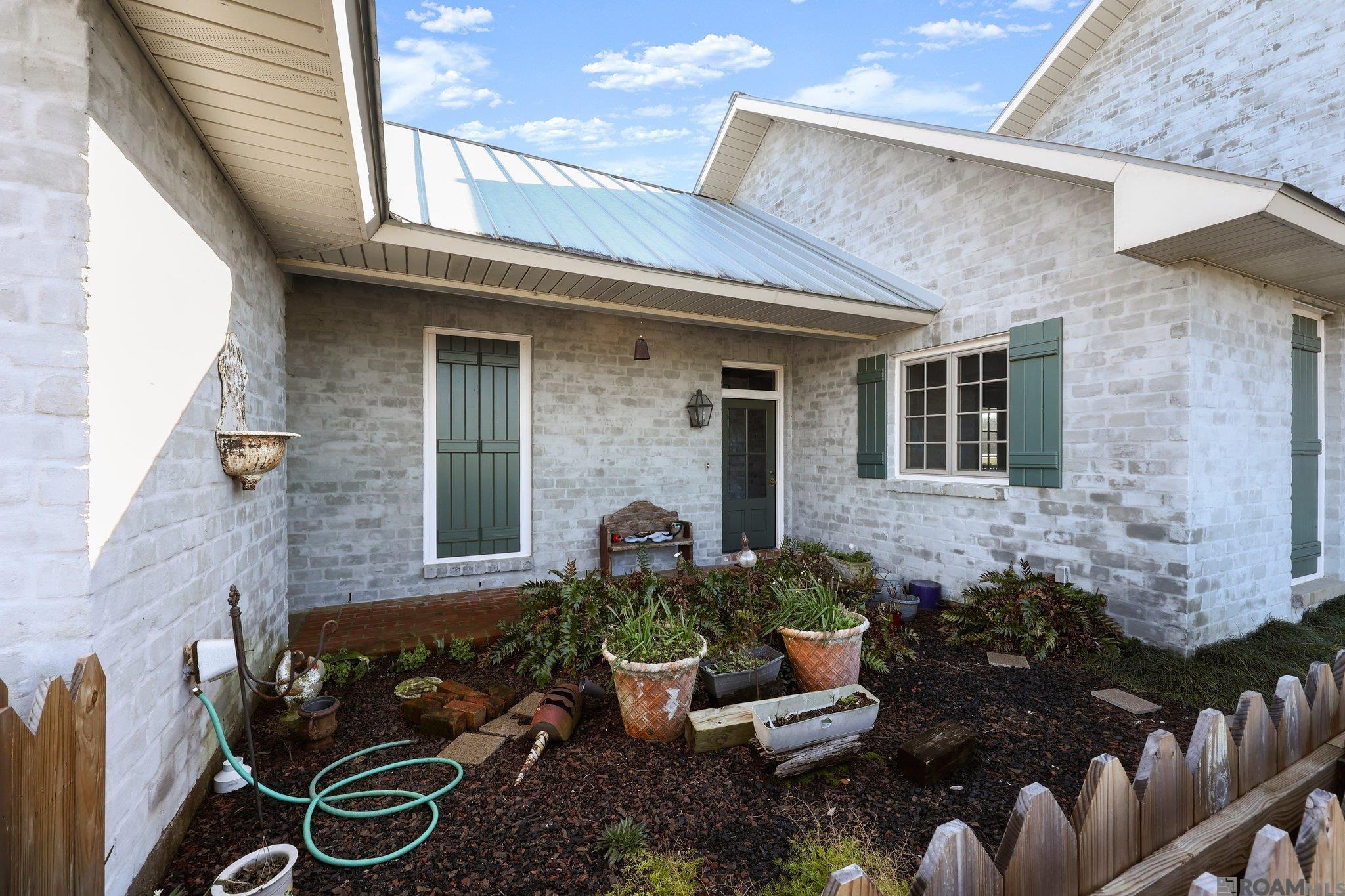 515 River Rd, Sunshine, Louisiana image 3