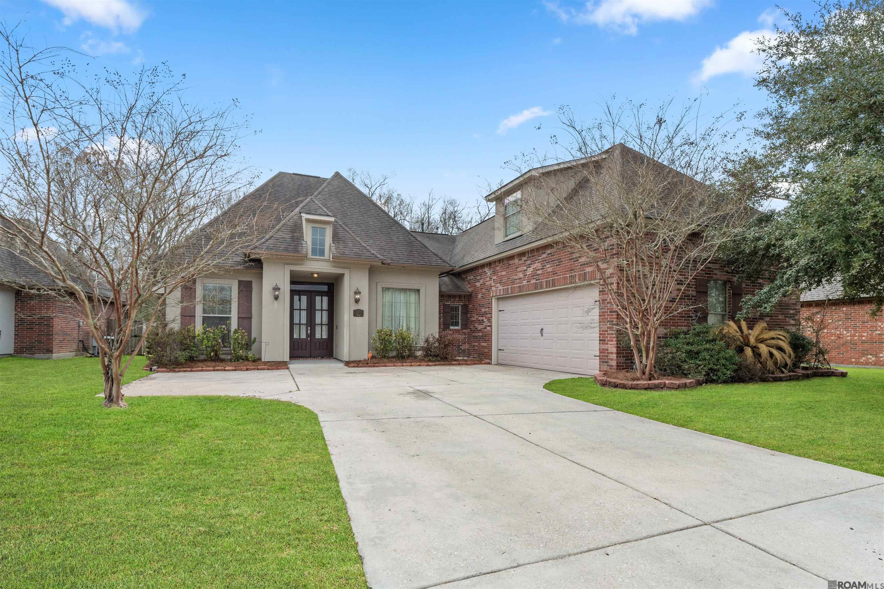 2594 Pine Thicket Ave, Zachary, Louisiana image 1