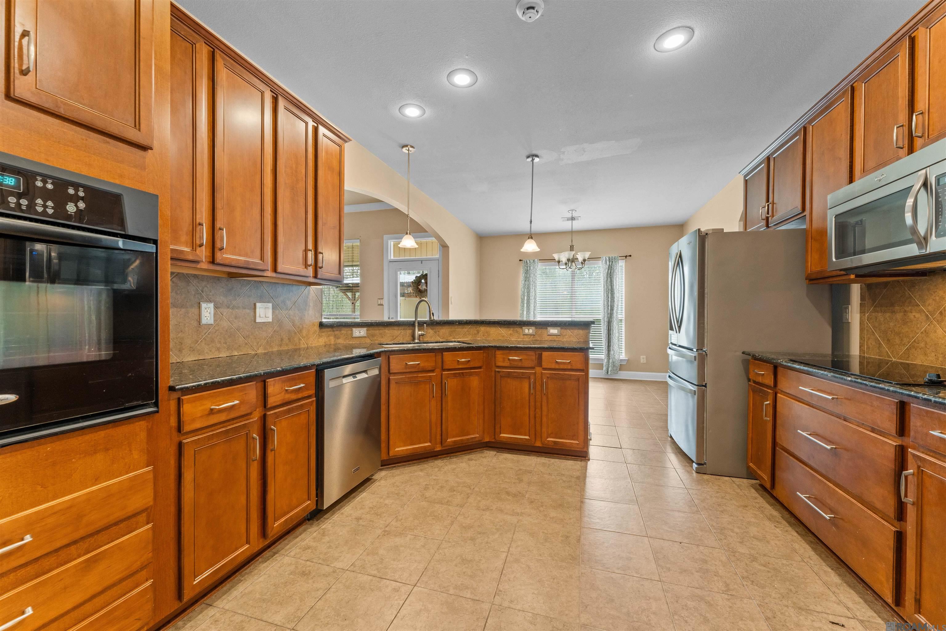 2594 Pine Thicket Ave, Zachary, Louisiana image 11