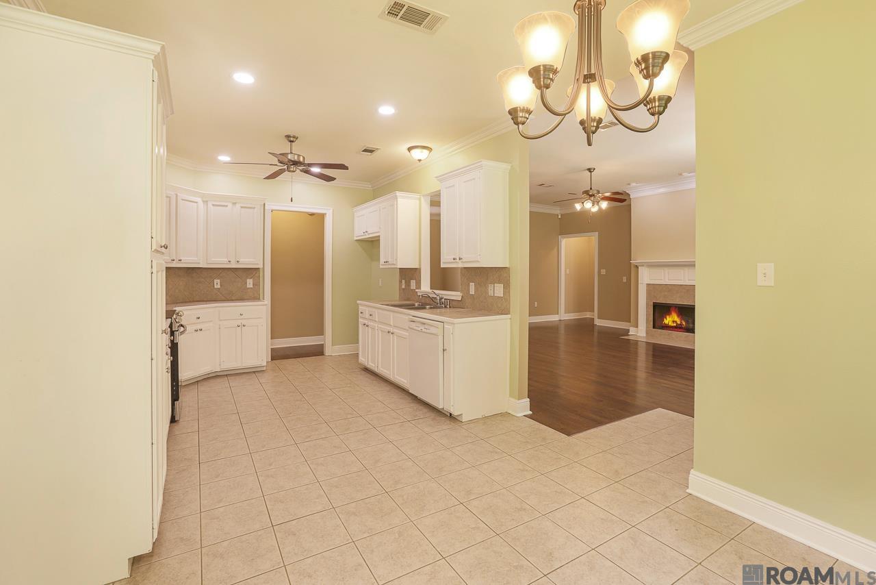 30289 White Egret St, Denham Springs, Louisiana image 5