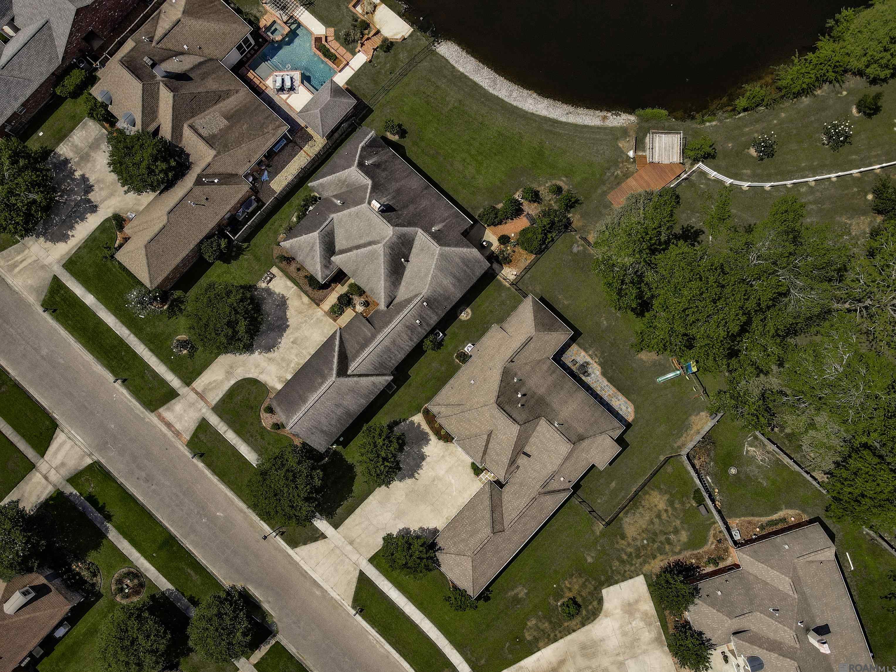 37326 Lakeshore Ave, Prairieville, Louisiana image 43
