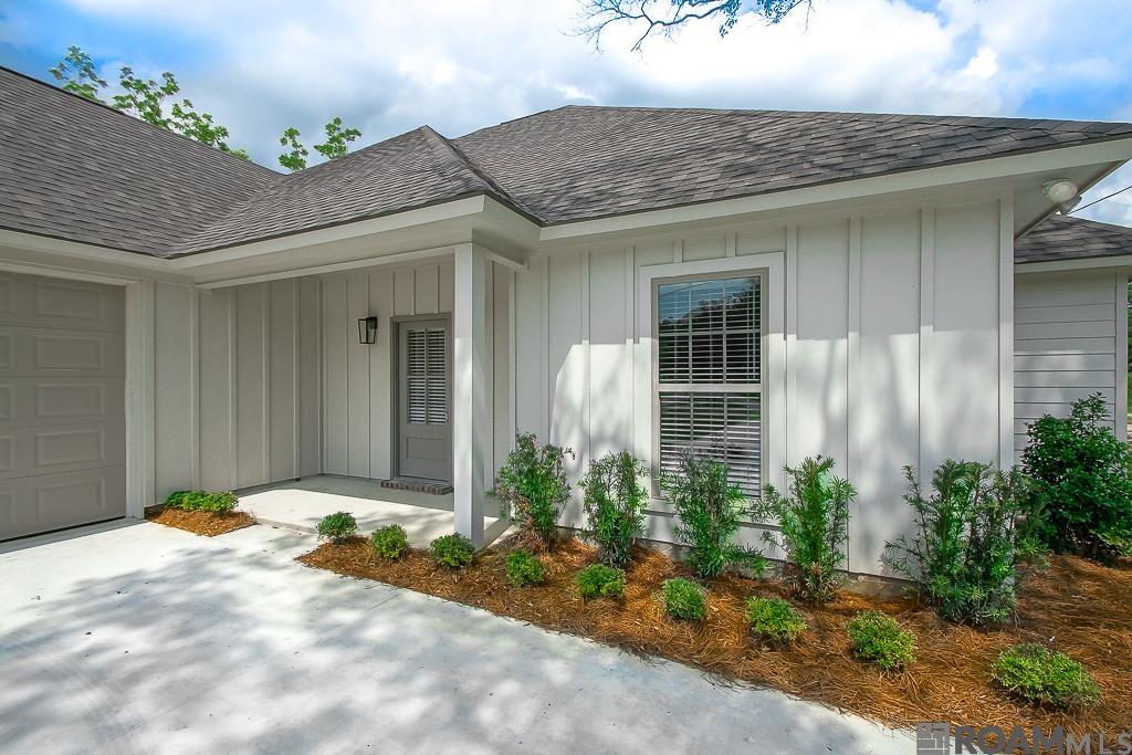33696 Clinton Allen Rd, Denham Springs, Louisiana image 3