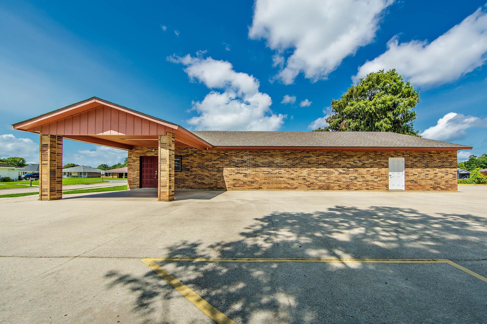 Photo 1 of 22 — 807 Fig St, Morgan City, LA 70380