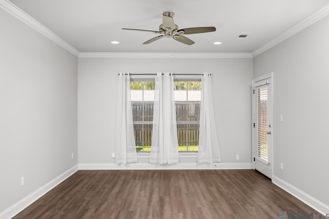 9017 Lockhart Rd, Denham Springs, Louisiana image 6