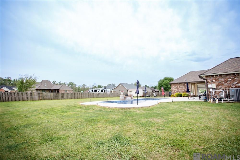 42492 Bart St, Gonzales, Louisiana image 29