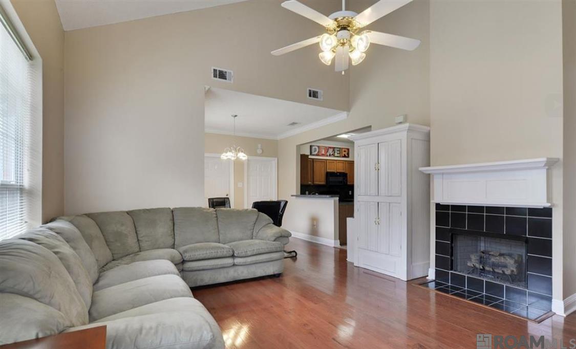 4464 Highland Rd #105, Baton Rouge, Louisiana image 3