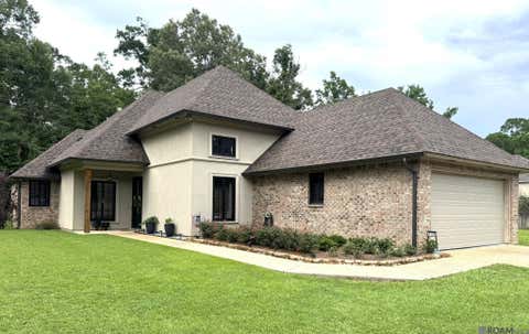 Homes For Sale - 6105 Beechgrove Ln<br/> Saint Francisville, LA 70775