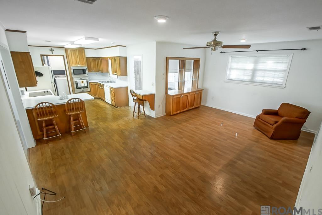 388 Wingate Dr, Baton Rouge, Louisiana image 6