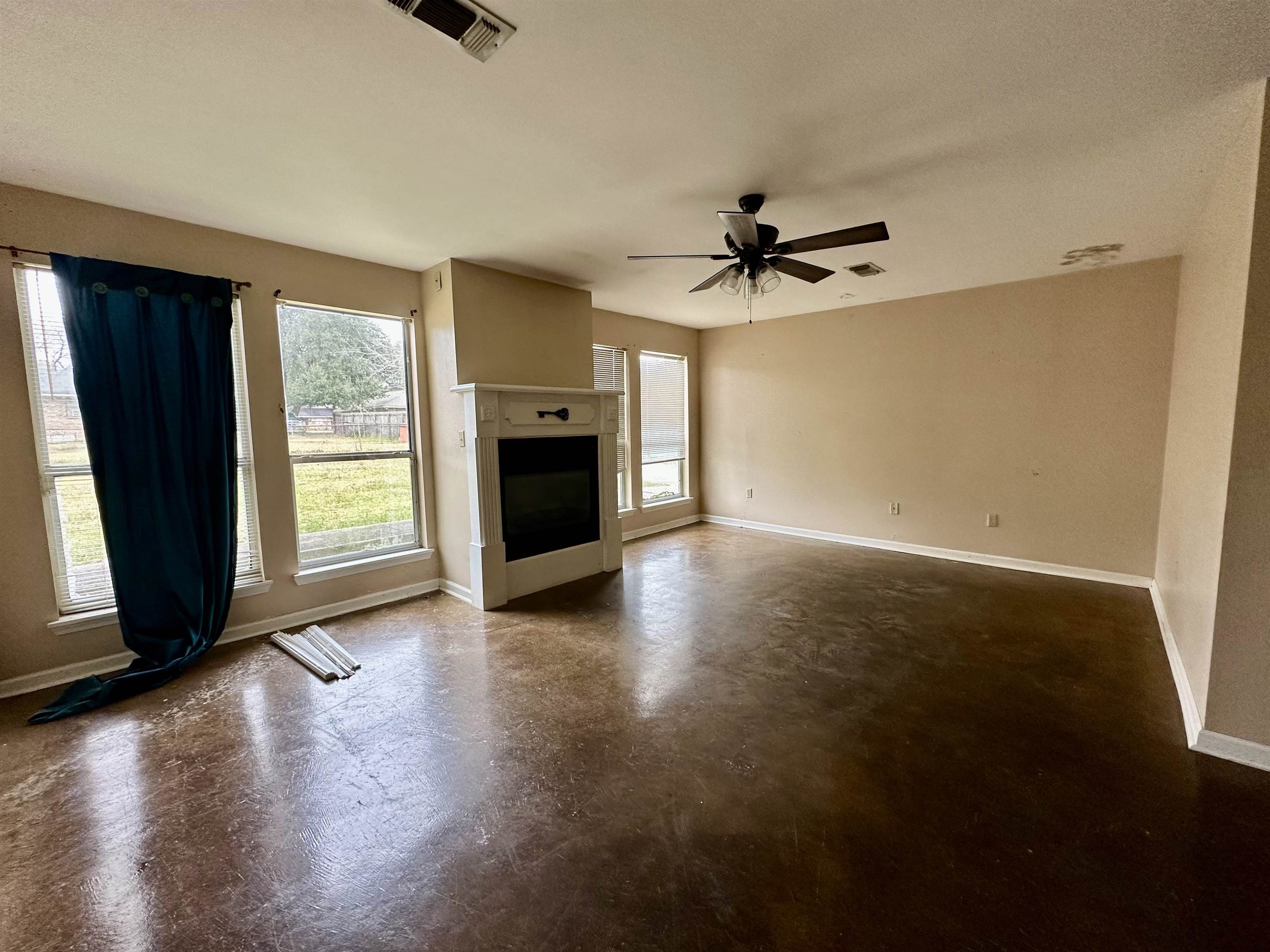 4133 Chestnut St, Zachary, Louisiana image 3