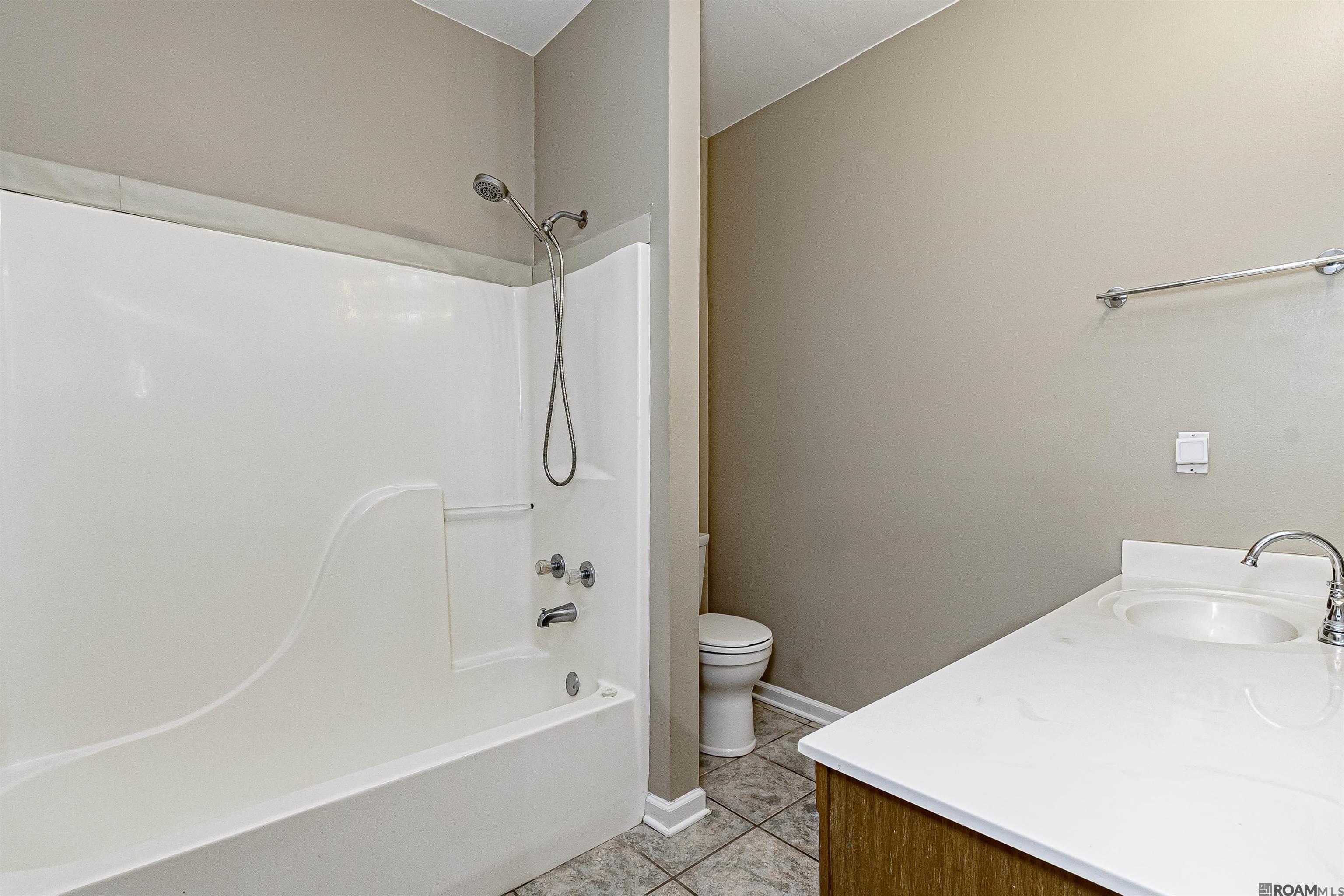 12203 Sundown Dr, Denham Springs, Louisiana image 11
