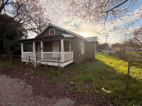 Homes For Sale - 4561 E Brookstown Dr<br/> Baton Rouge, LA 70805