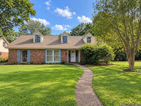 Homes For Sale - 9736 Regency Dr<br/> Baton Rouge, LA 70815