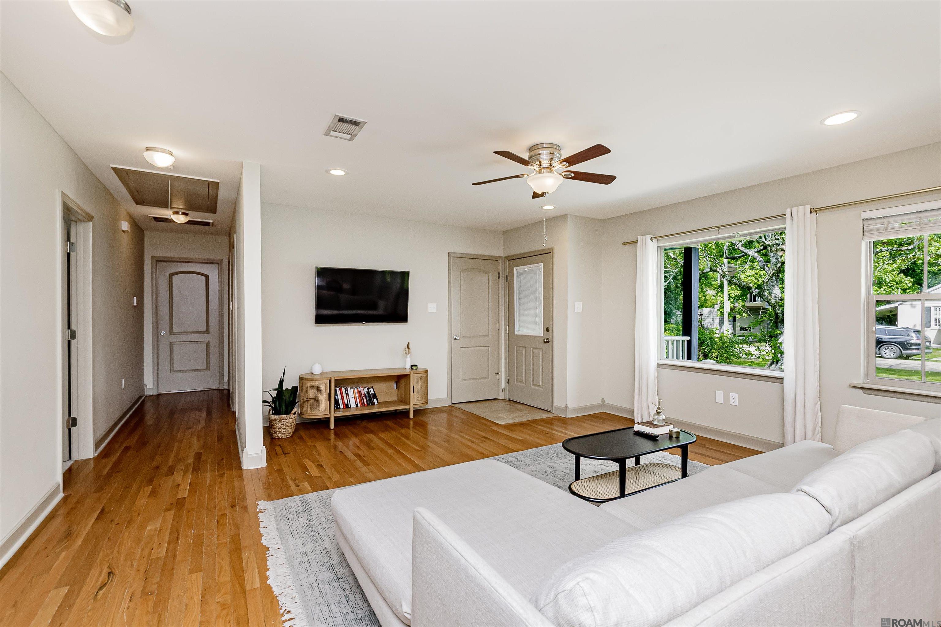 2108 Christian St, Baton Rouge, Louisiana image 7