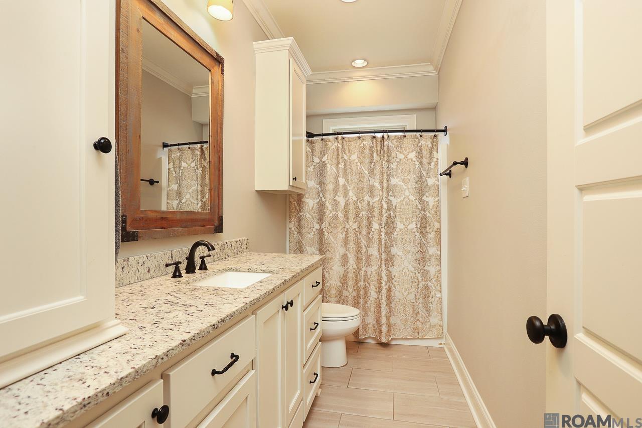 37473 Cypress Hollow Ave, Prairieville, Louisiana image 18
