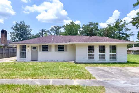 Homes For Sale - 1323 Village Park Dr<br/> Baton Rouge, LA 70810