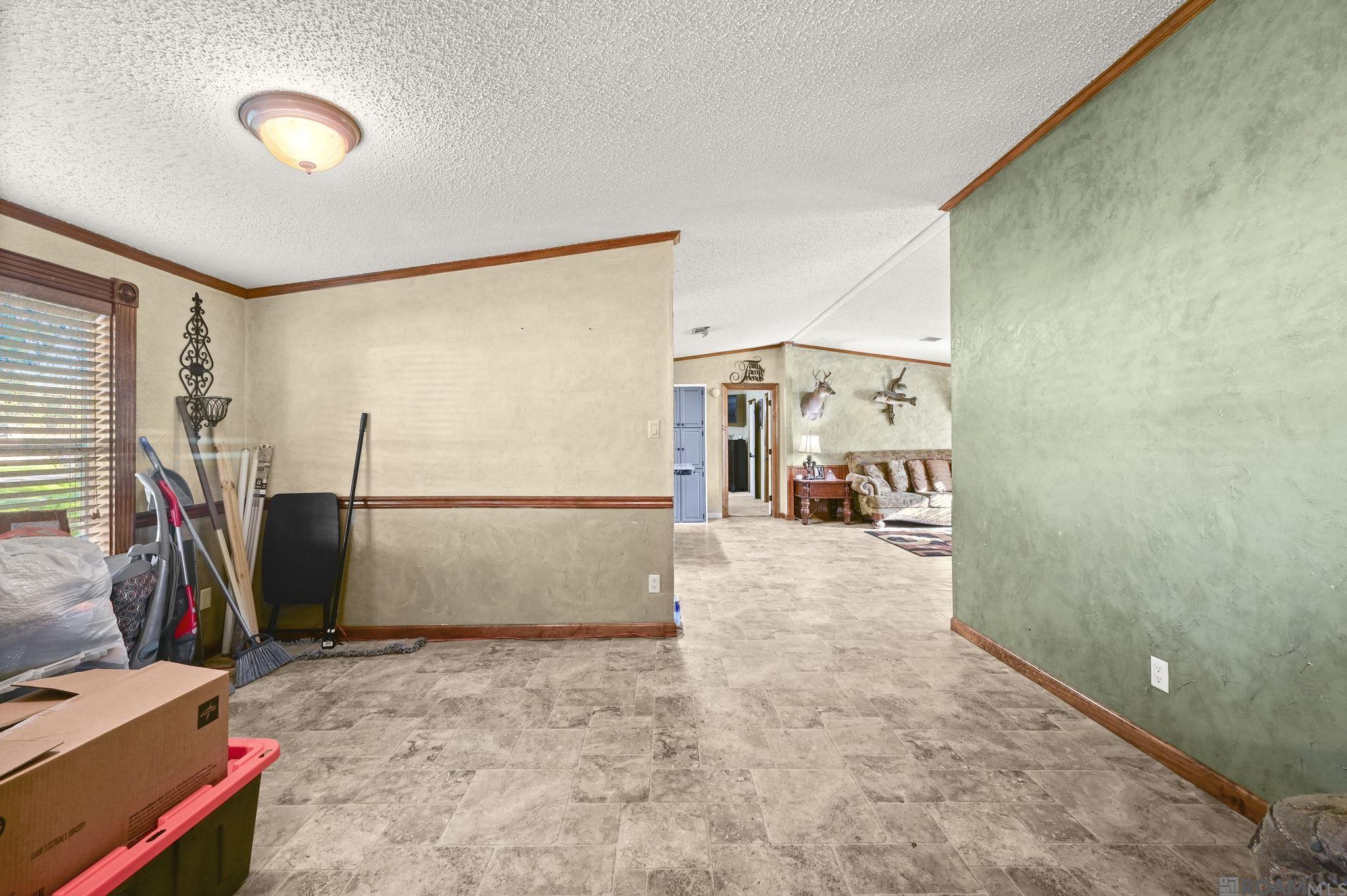 32324 Lockslie Dr