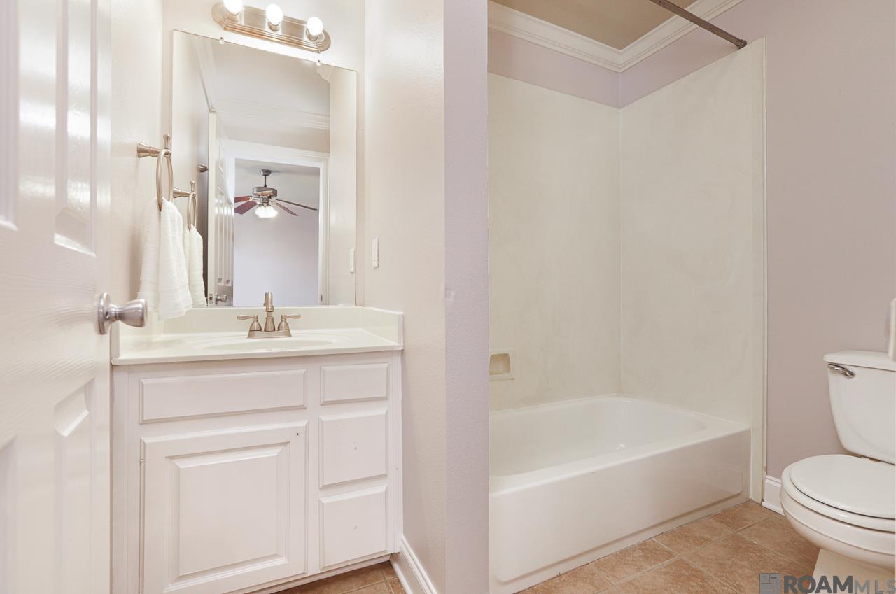 151 Aspen Square #B15, Denham Springs, Louisiana image 15