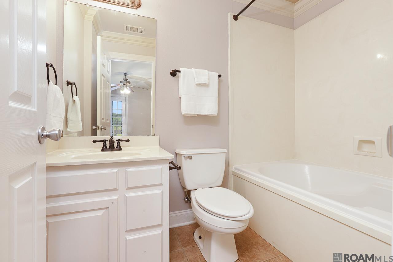 151 Aspen Square #B15, Denham Springs, Louisiana image 19