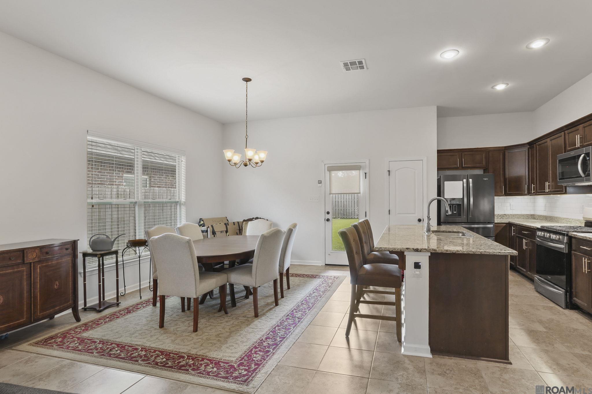 18341 Sunset Park Dr, Prairieville, Louisiana image 8