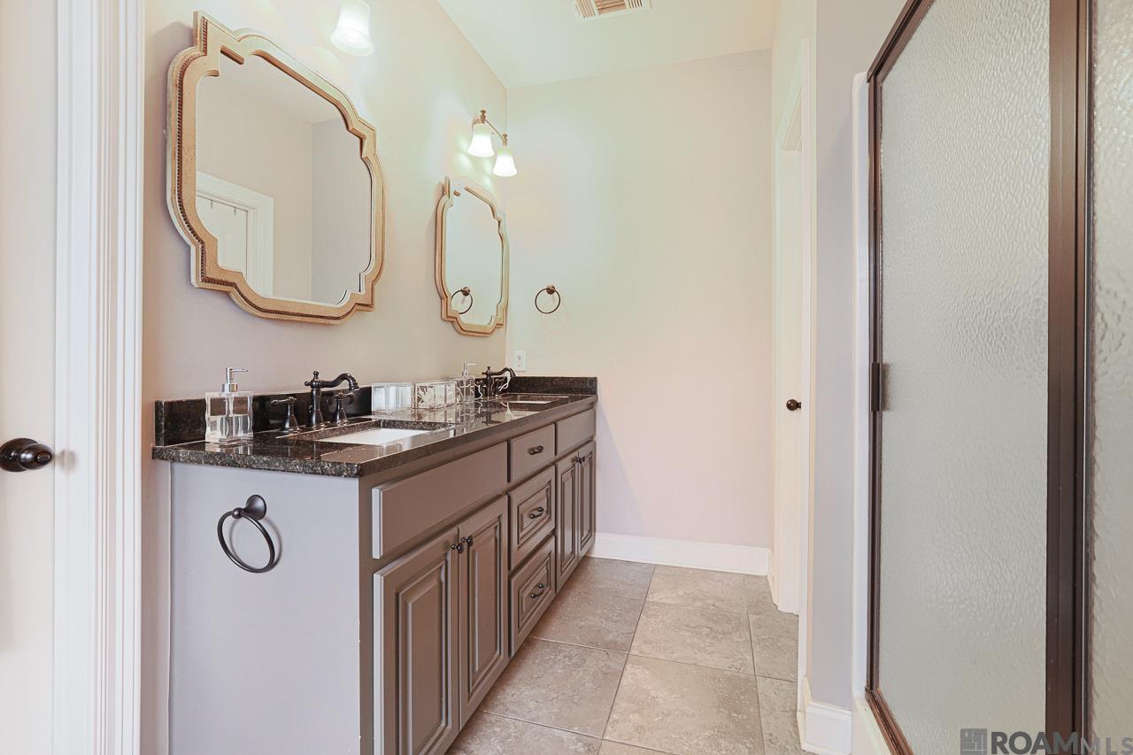 12022 Spring House Dr, Greenwell Springs, Louisiana image 18