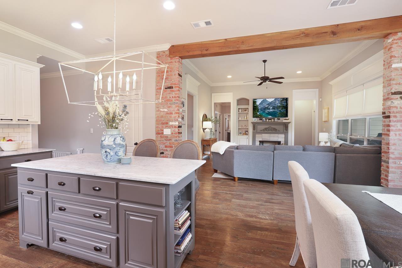 12022 Spring House Dr, Greenwell Springs, Louisiana image 11