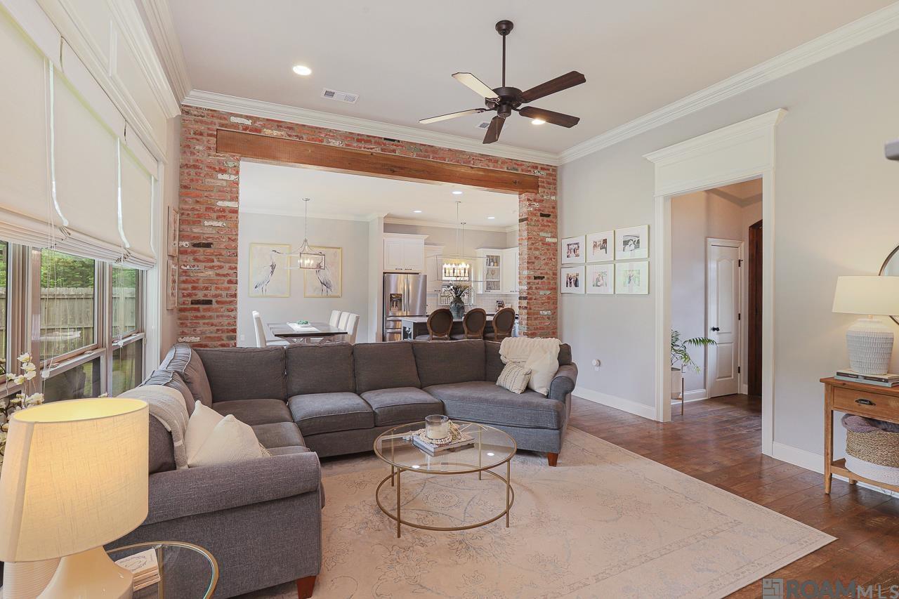 12022 Spring House Dr, Greenwell Springs, Louisiana image 6