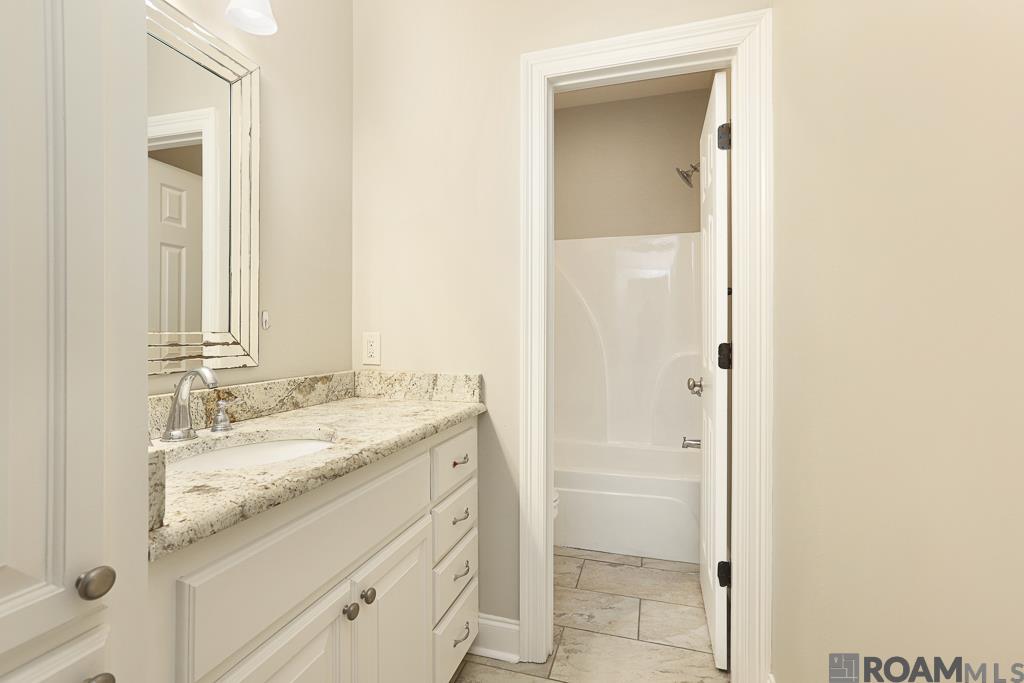 30144 Peak Ln, Walker, Louisiana image 24