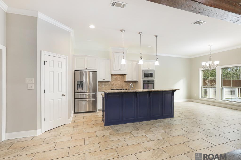 30144 Peak Ln, Walker, Louisiana image 9