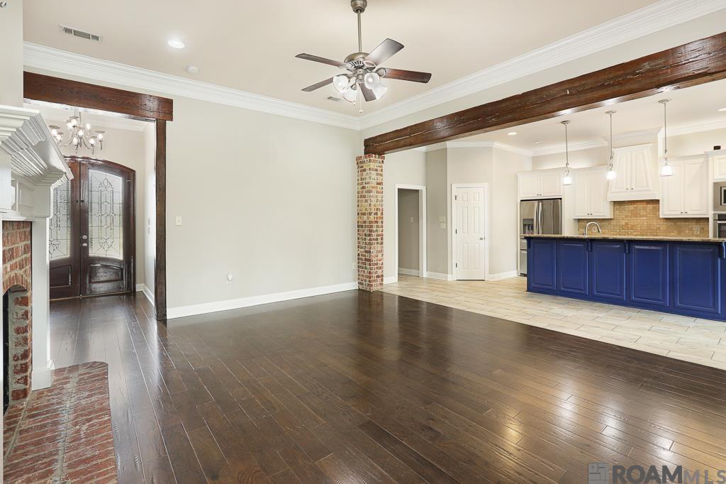 30144 Peak Ln, Walker, Louisiana image 8