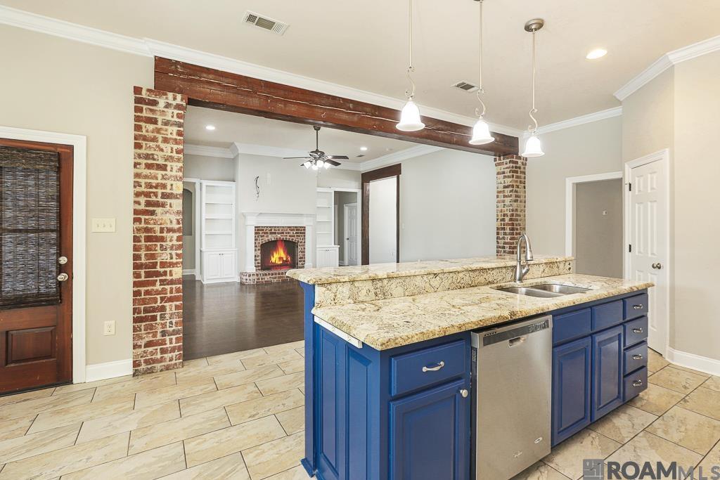 30144 Peak Ln, Walker, Louisiana image 12