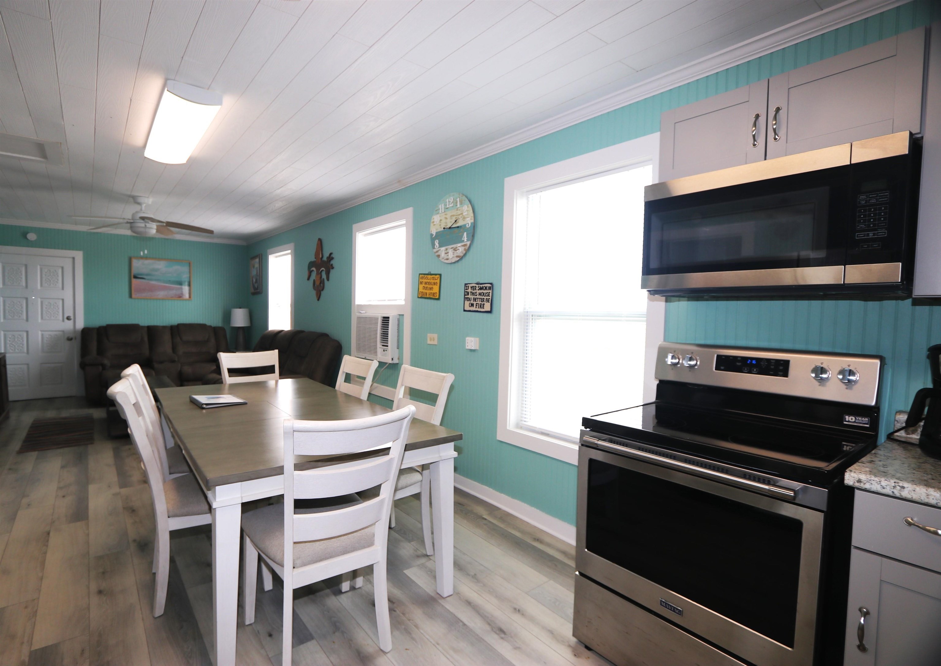 195 Highway 1, Grand Isle, Louisiana image 11
