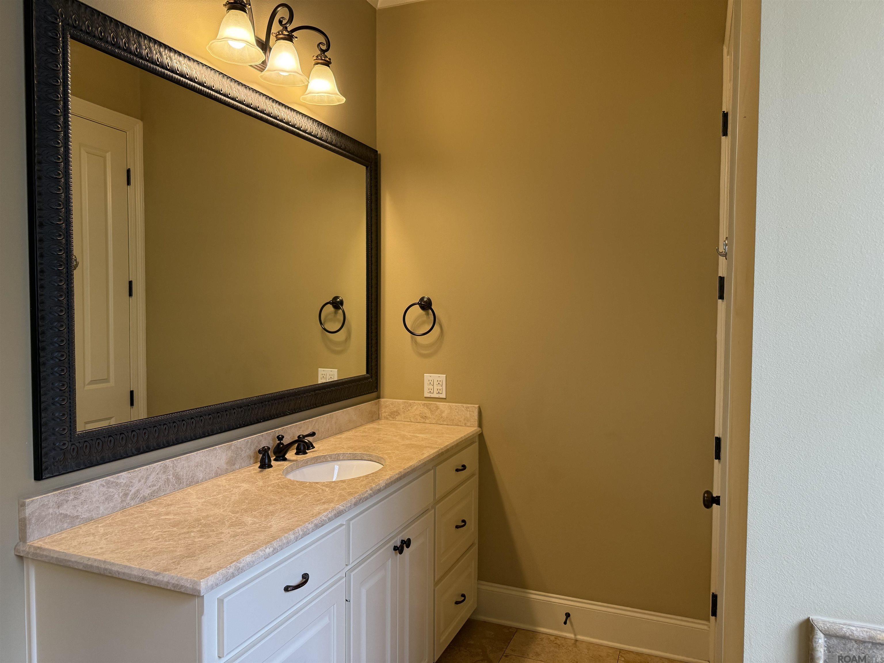 13555 Kings Court Ave, Baton Rouge, Louisiana image 16